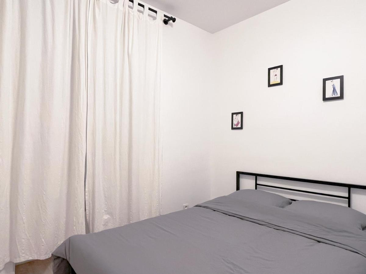 Charmant Appartement Proche De La Tour Eiffel Παρίσι Εξωτερικό φωτογραφία